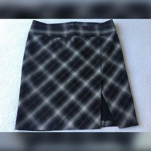 Pencil plaid skirt